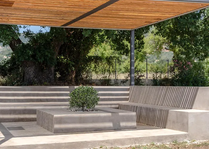 Villa Alberi - Izla Homes Skala (Kefalonia)