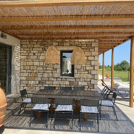 فيلة Alberi - Izla Homes