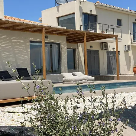 Alberi - Izla Homes فيلة *