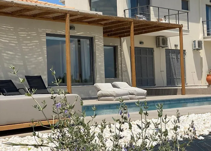 Alberi - Izla Homes فيلة *