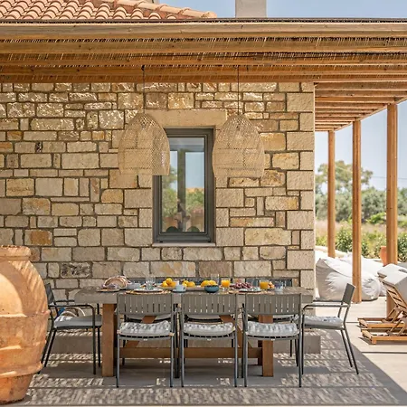 Alberi - Izla Homes Villa Skala (Kefalonia)